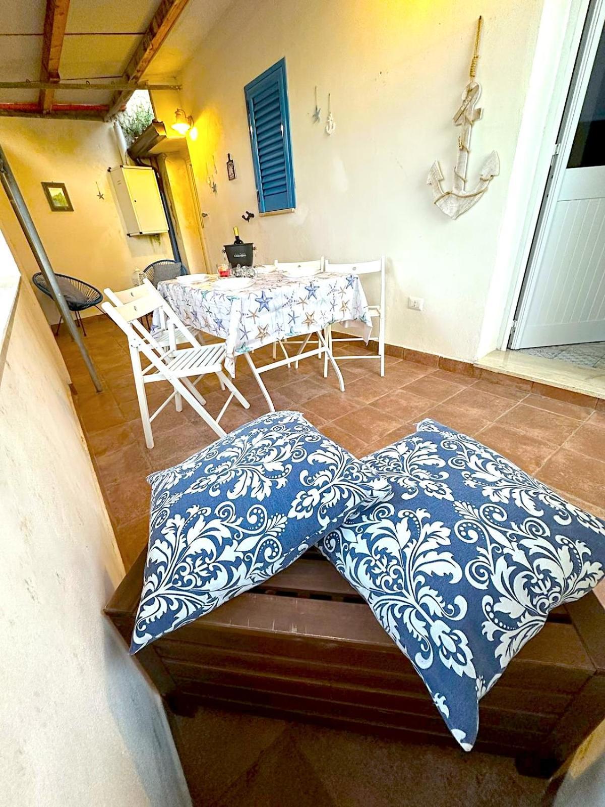 Dilettaanna Apartment With Private Garden Tropea Exterior photo